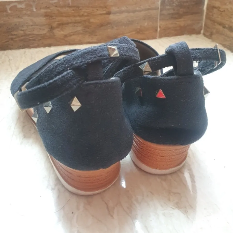 صندل یا کفش تابستانه