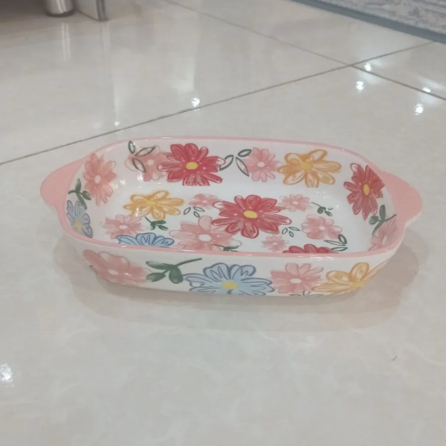ظرف گلدار
