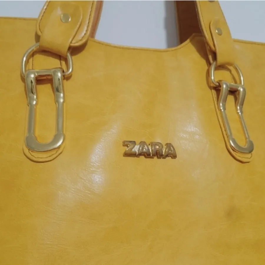 کیف زرد زارا