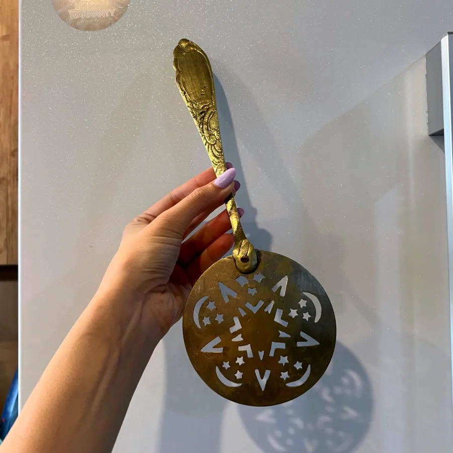 کفگیر برنز قدیمی