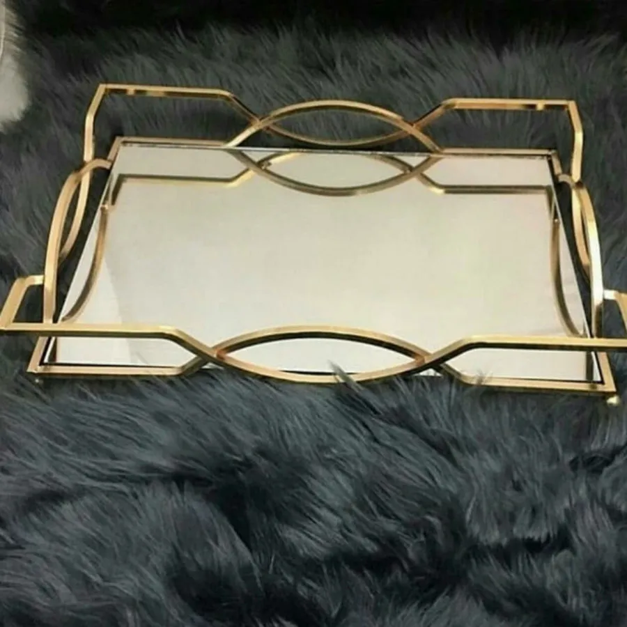 سینی فلزی طلایی کف آینه