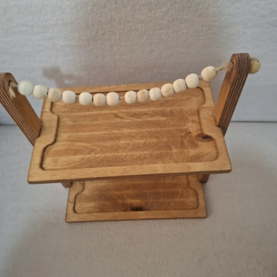 شیرینی خوری چوبی