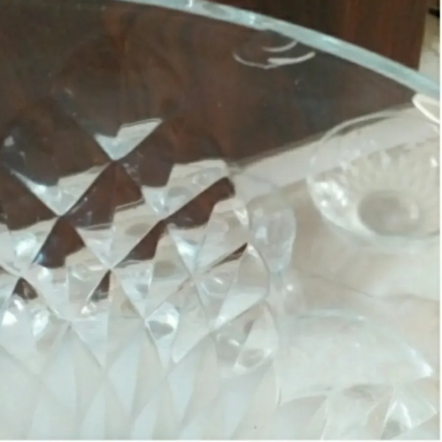 انار خوری یا آجیل خوری