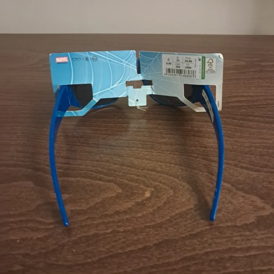 عینک نوجوان اسپایدرمن