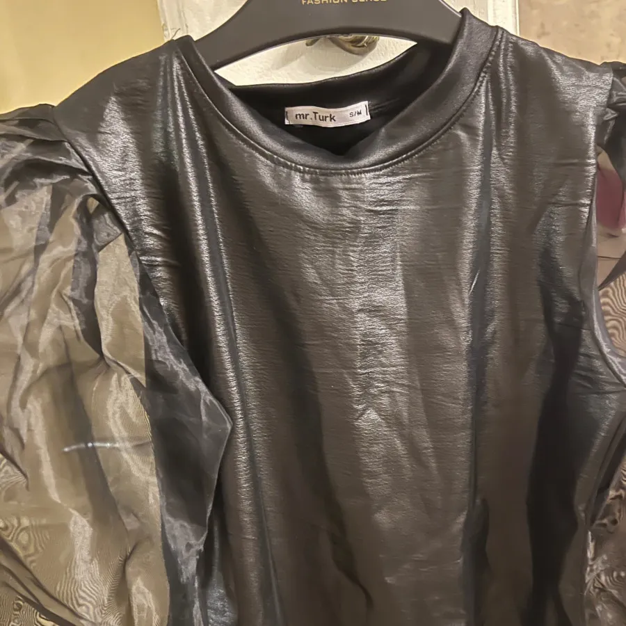 بادی طرح چرم