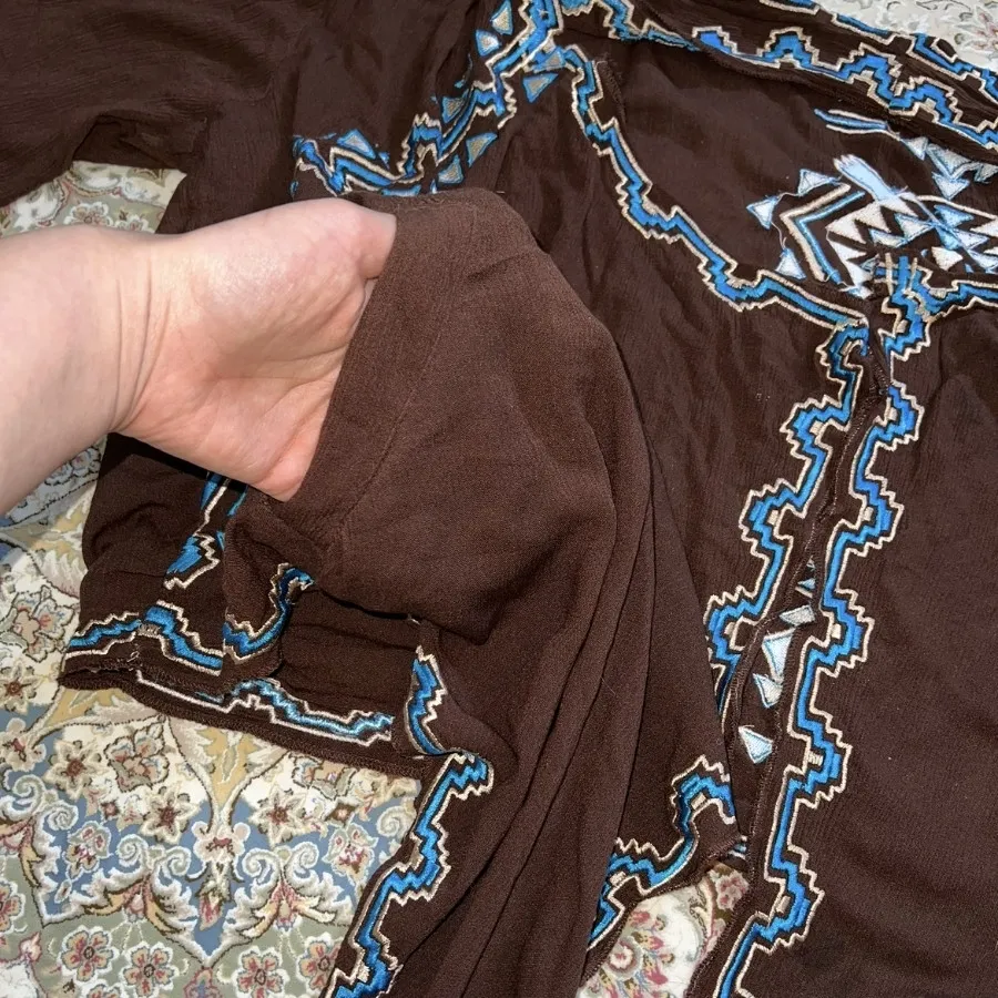 رو لباسی رو مانتویی شومیز