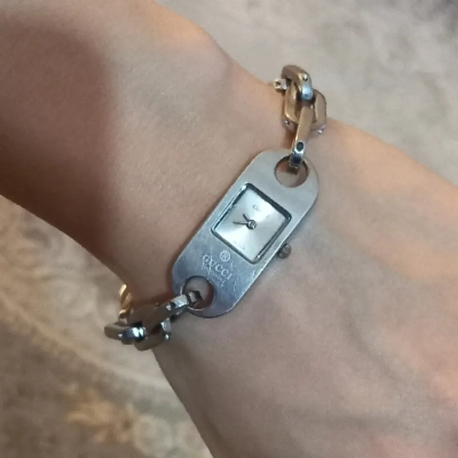 ساعت زنانه برند GUCCI اصل