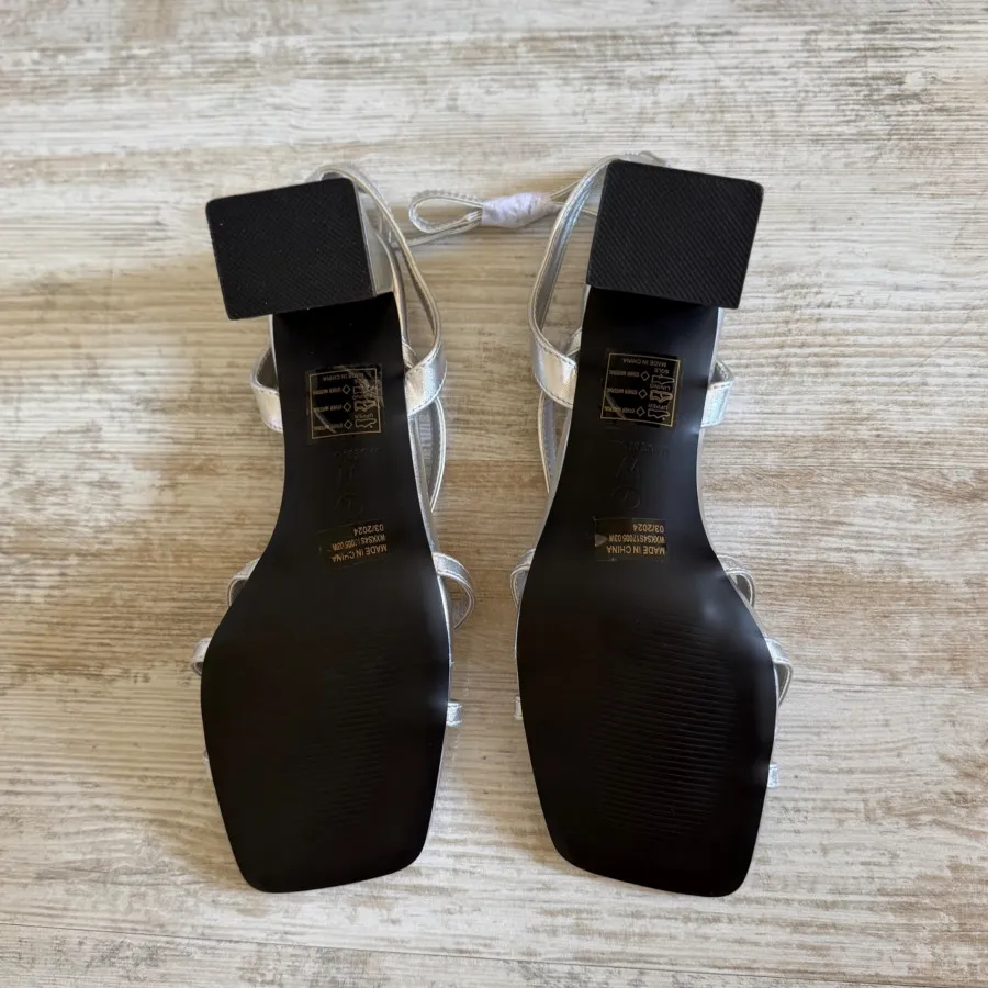 کفش boohoo اورجینال