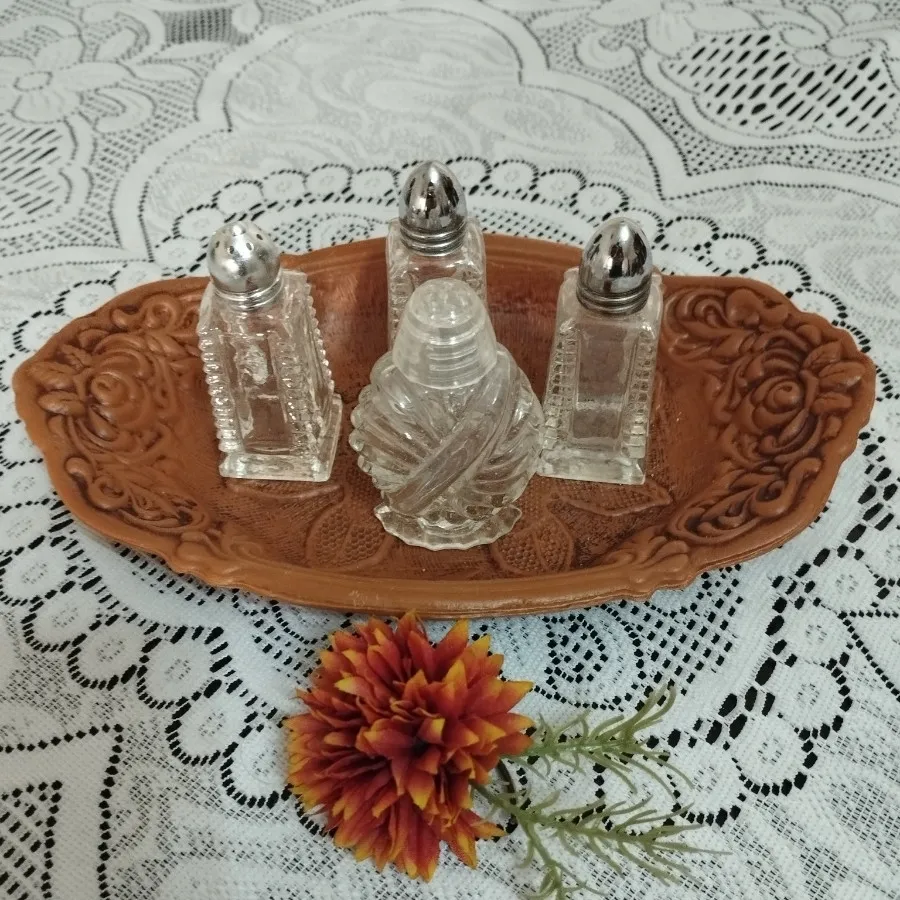 نمکدان کریستال قدیمی