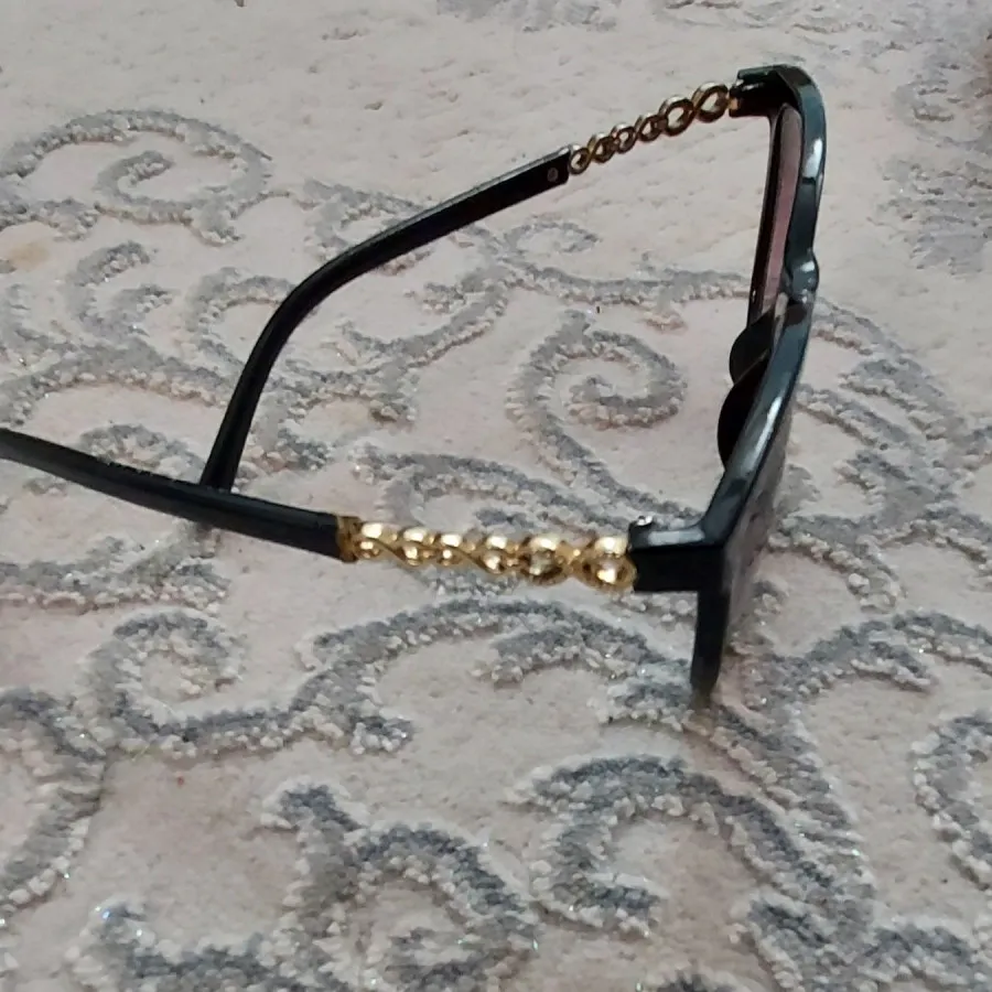 عینک آفتابی