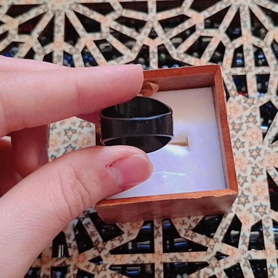 انگشتر اسپرت بیضی سنگ شوه