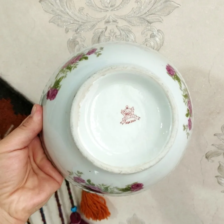 کاسه گلسرخی
