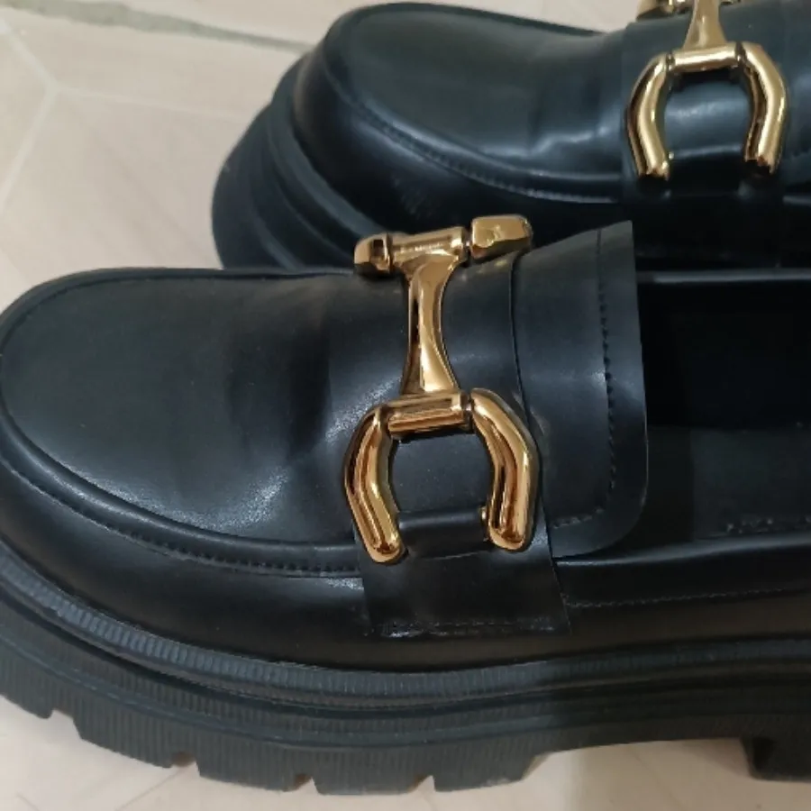 کفش لوفر لژدار