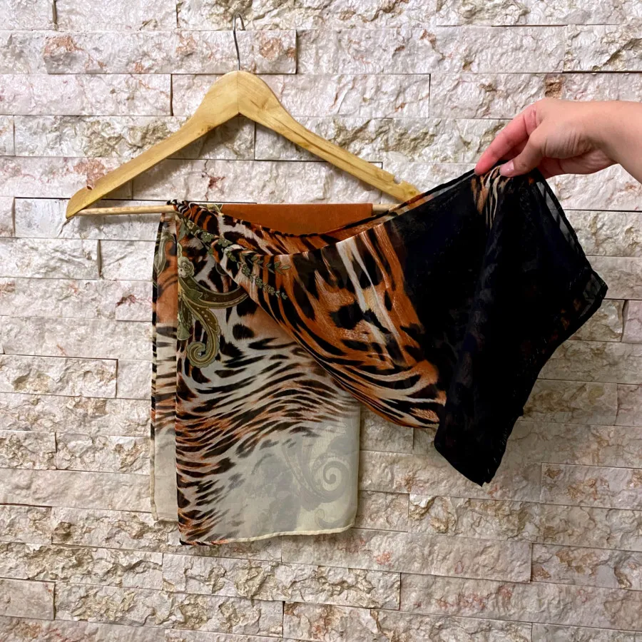 روسری مجلسی زنانه