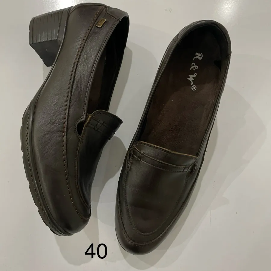 کفش چرم قهوه ای r&w