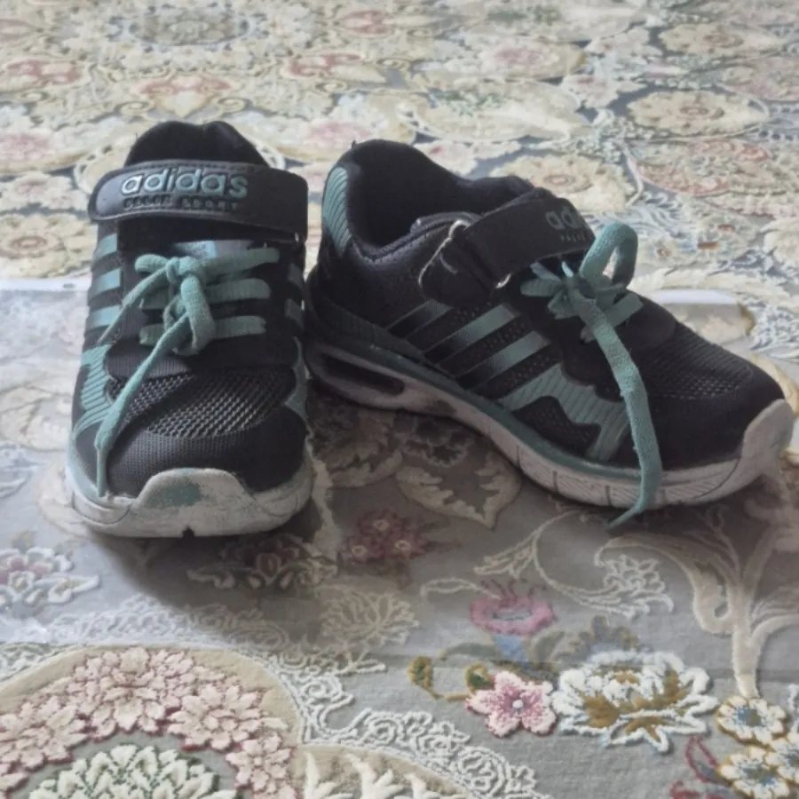 کفش بچه گانه آدیداس