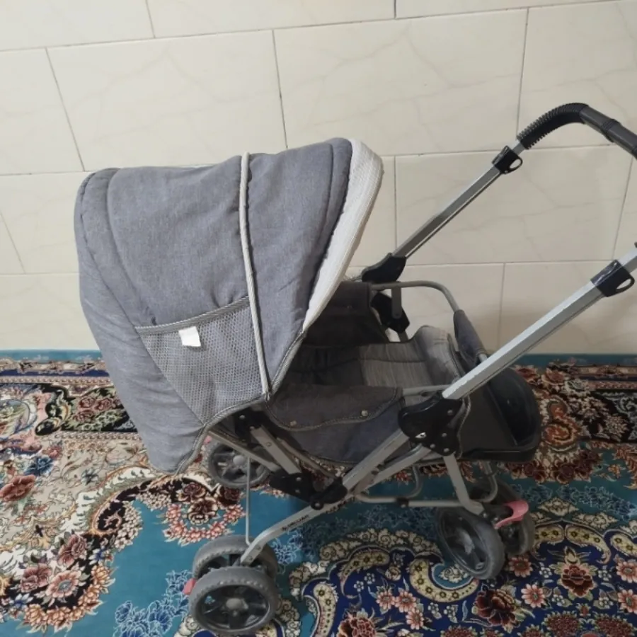 کالسکه در حد نو