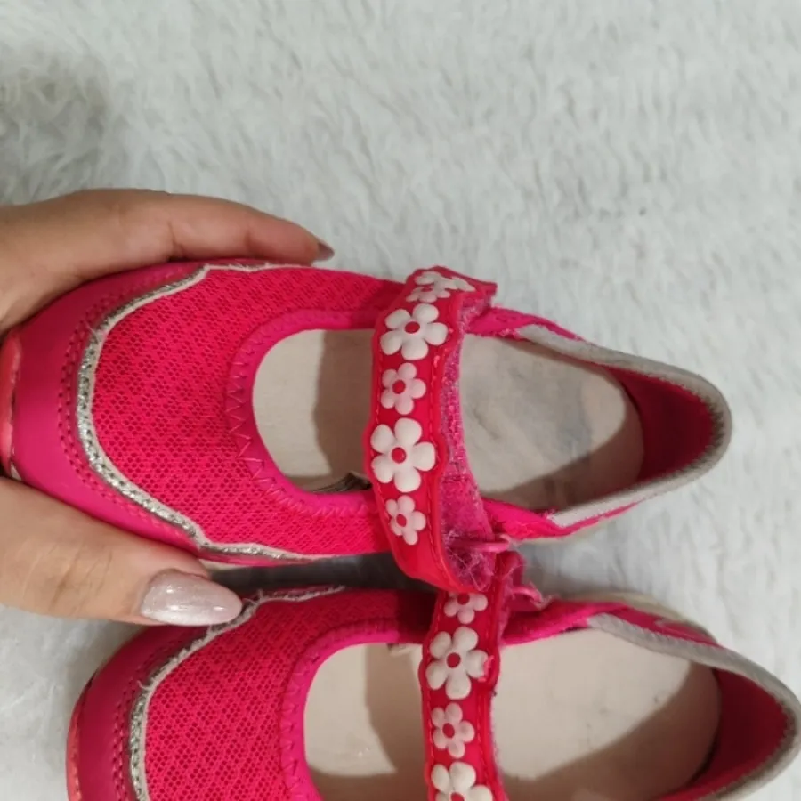 کتونی سرخابی چراغ دار