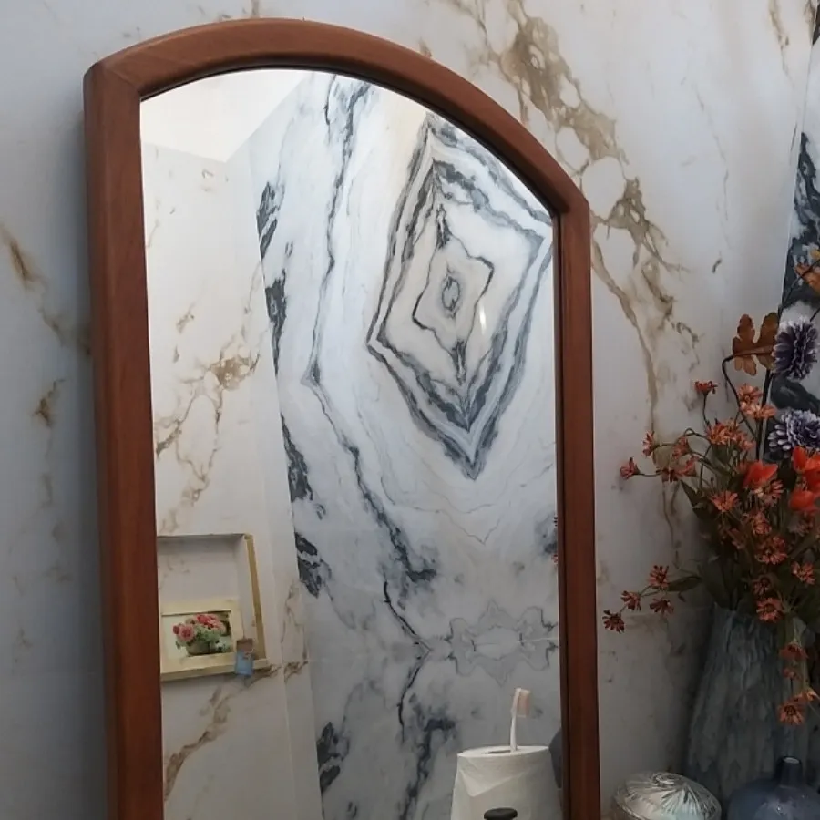 اینه چوبی