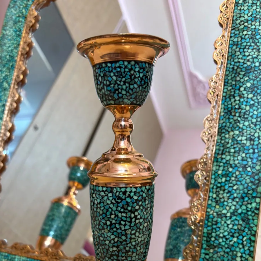 آینه و شمعدان
