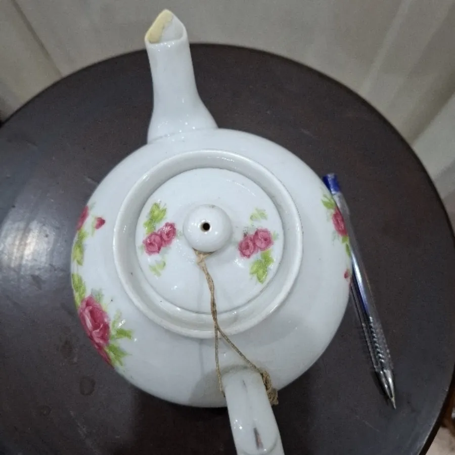 قوری شلغمی گلسرخی