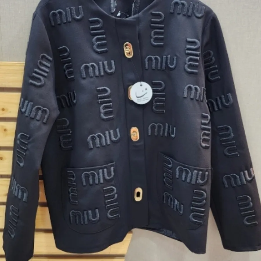 کت miu miu