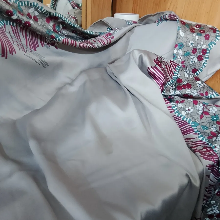 روسری ابریشم دست دوز