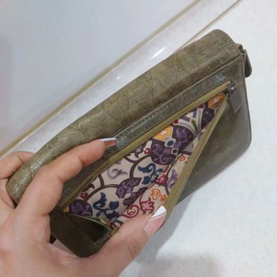کیف چرم سبز