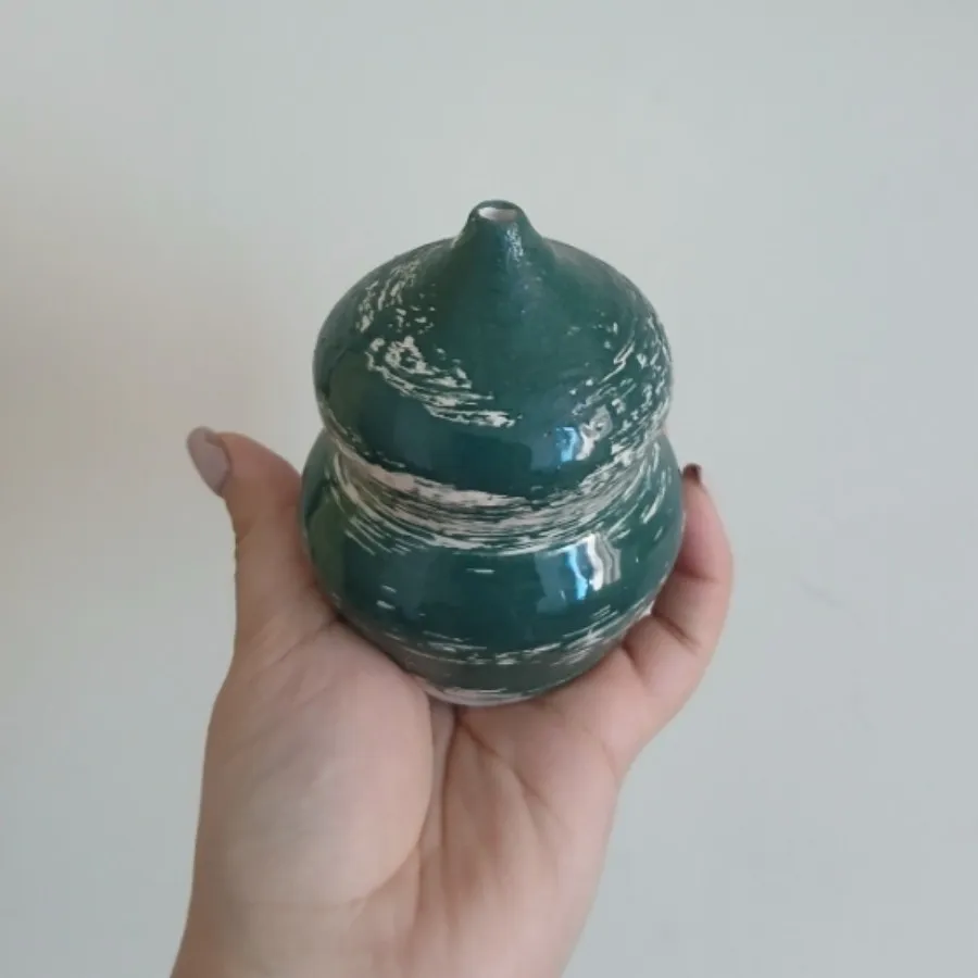 گلدان سفالی