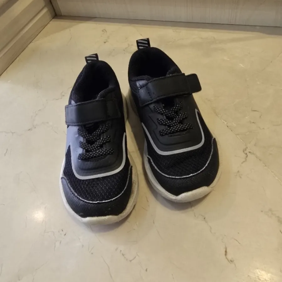 کتونی زارا اصل