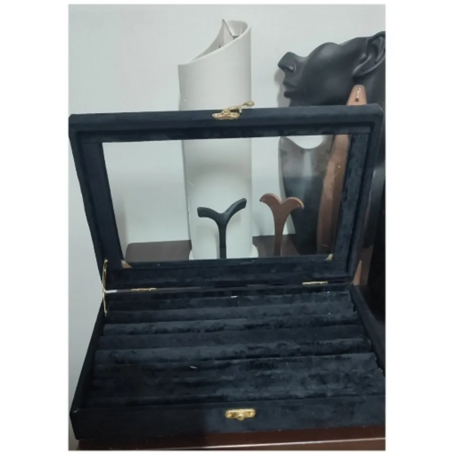 مجموعه استند بدلیجات