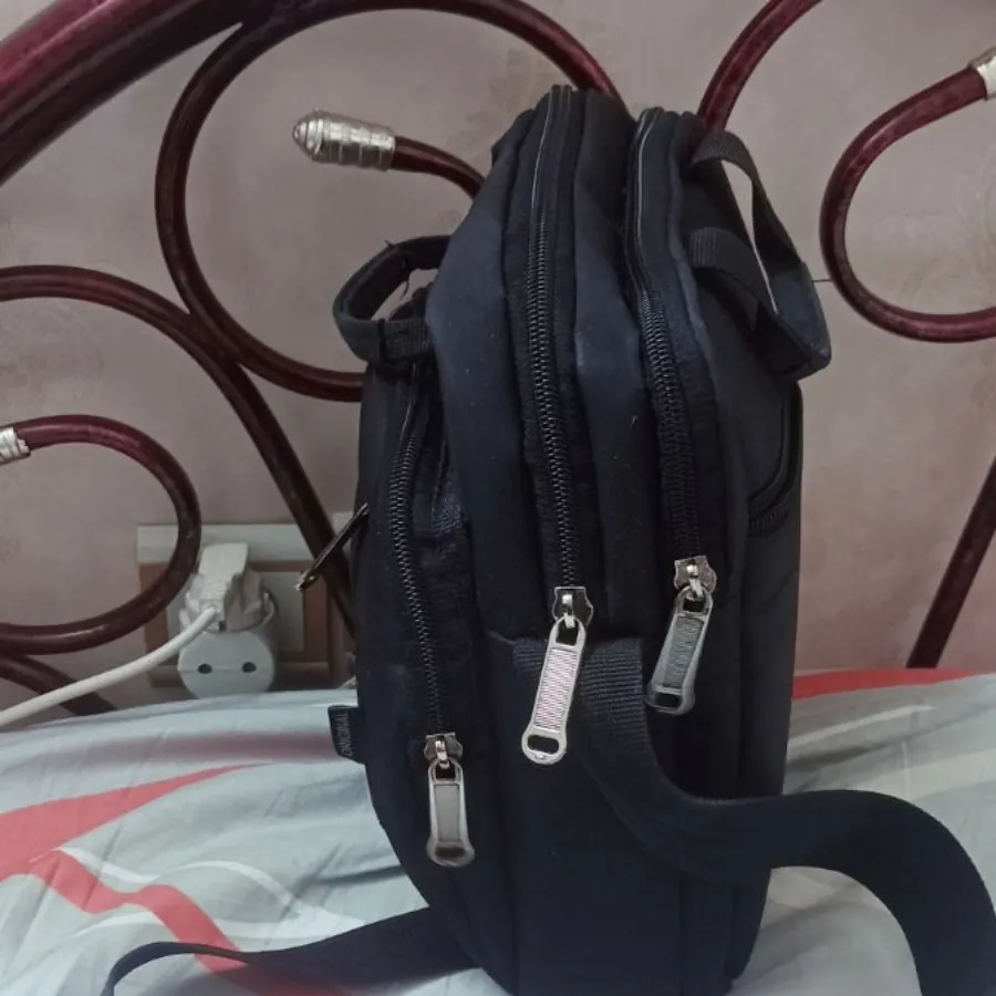 کیف رودوشی اداری