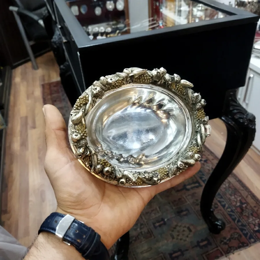 شکلات خوری