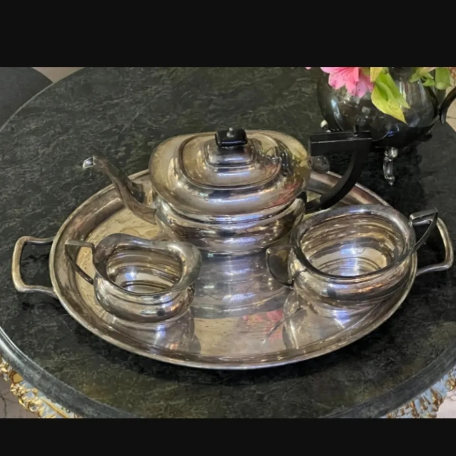تی ست مارکدار