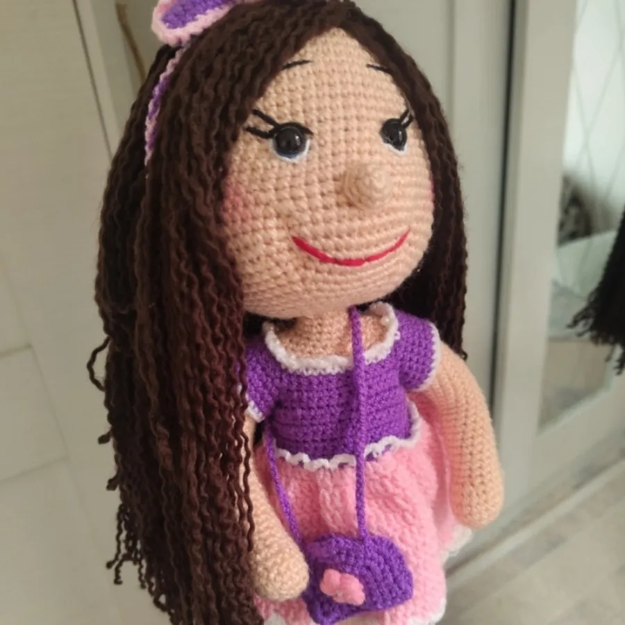 عروسک قلاب بافی بزرگ