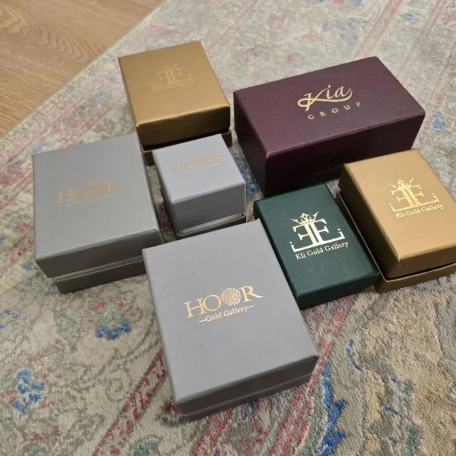 تعدادی جعبه جواهر