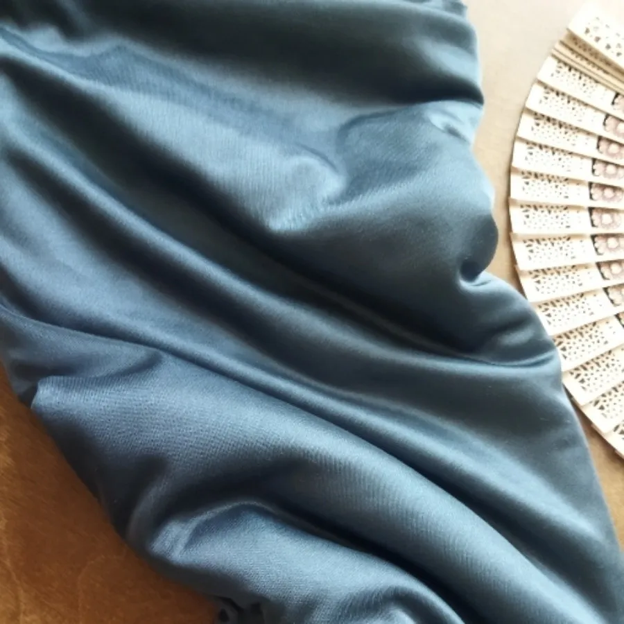 پارچه برای آستری