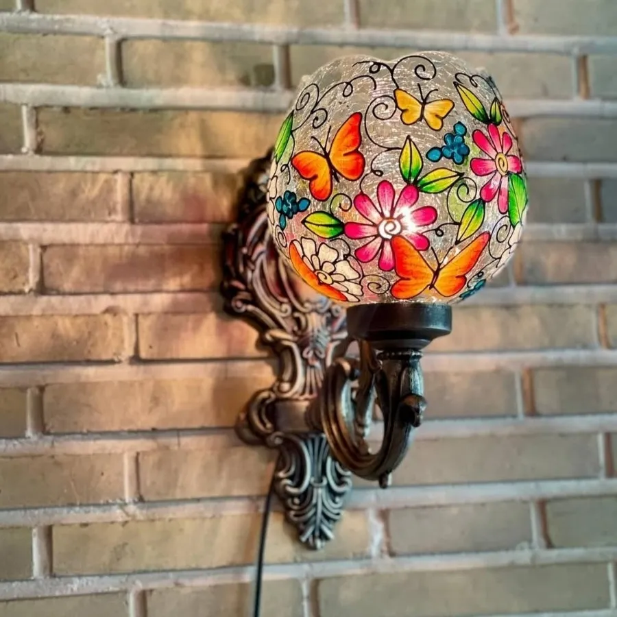 چراغ دیوارکوب