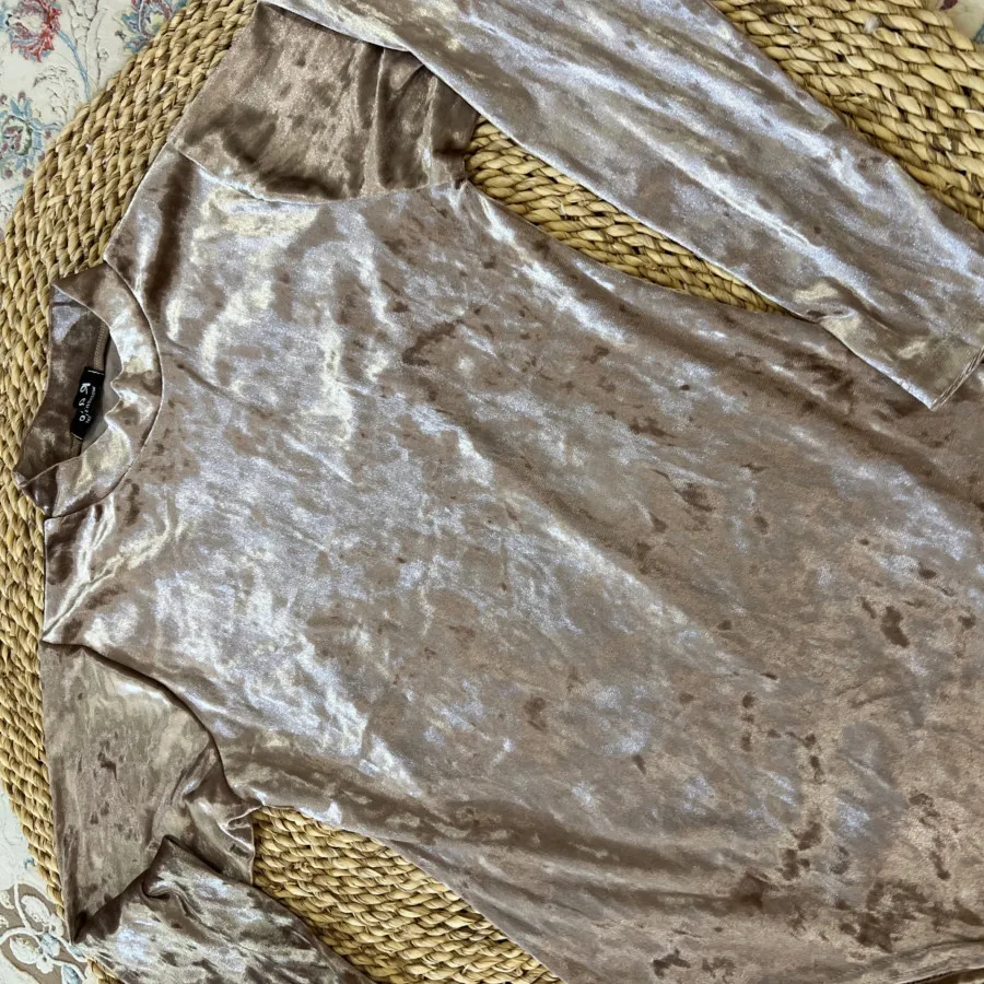 بادی بژ طلایی