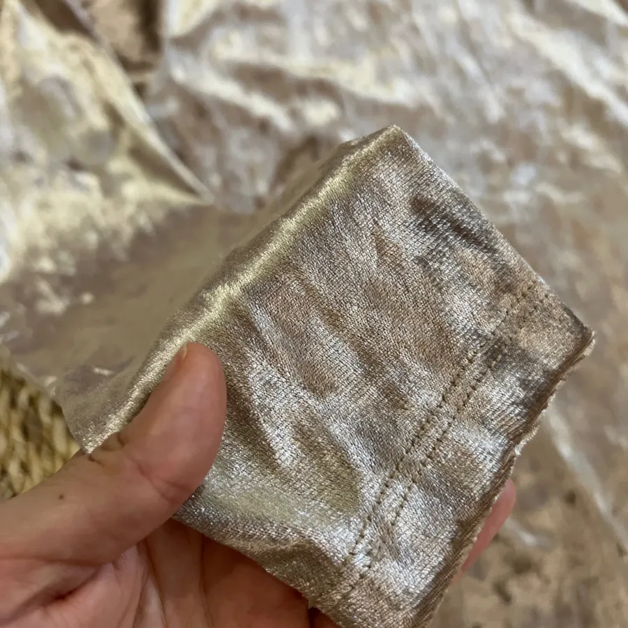 بادی بژ طلایی