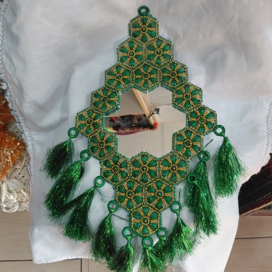 آینه دکوراتیو