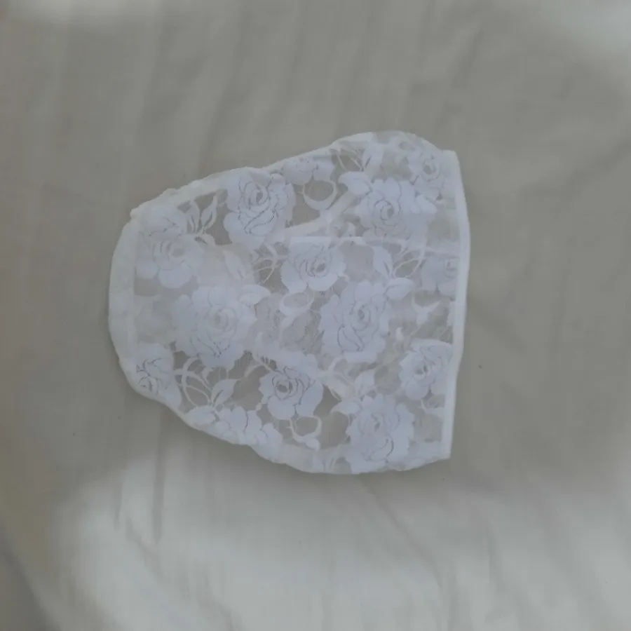 شورت سفید گیپور