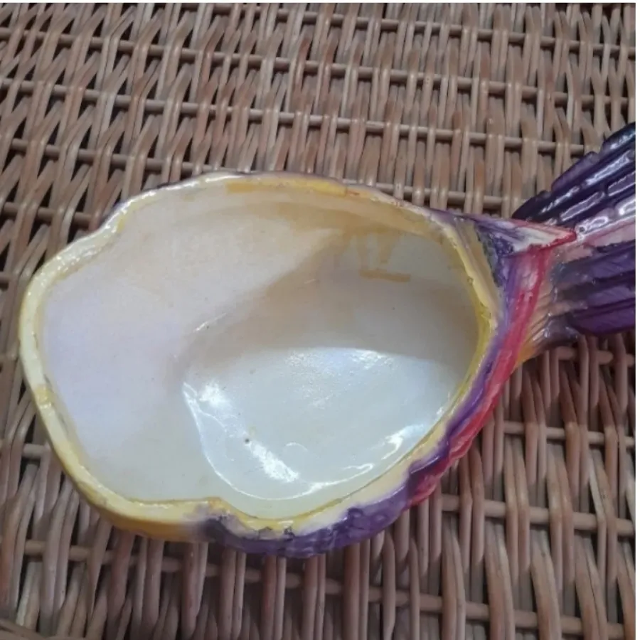 شکلاتخوری قدیمی