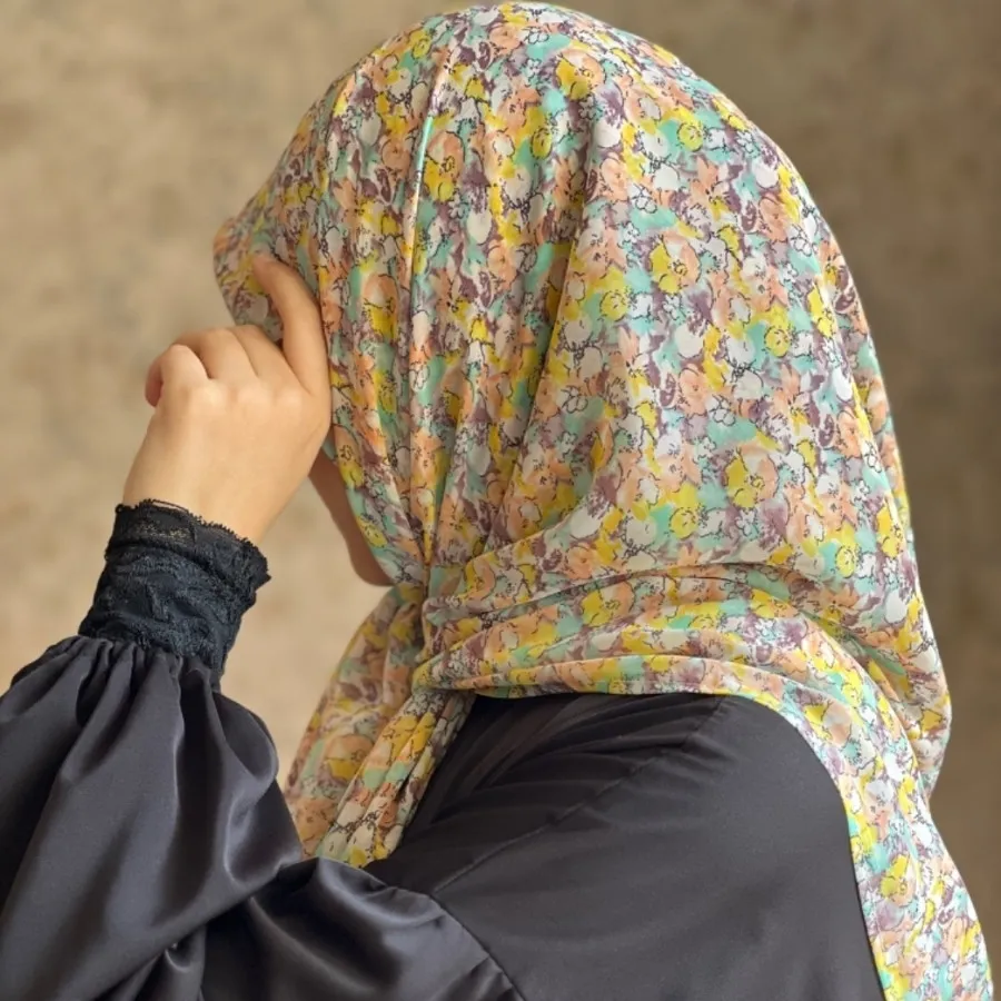 روسری های حریر طرح دار