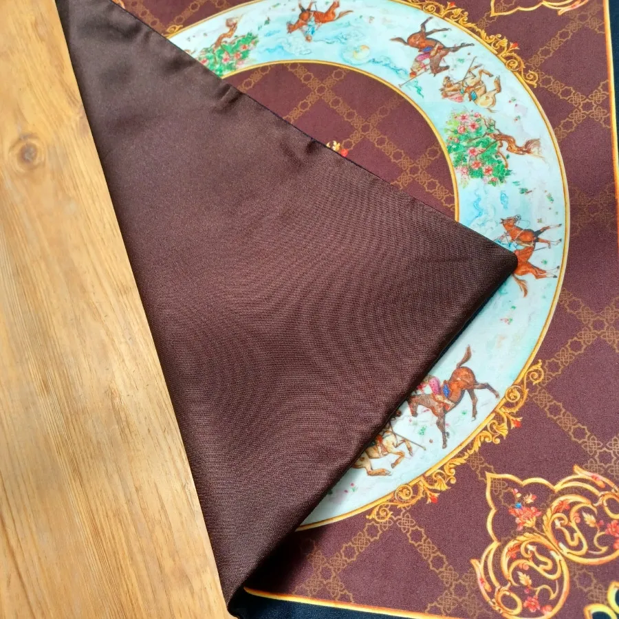رومیزی طرح چوگان