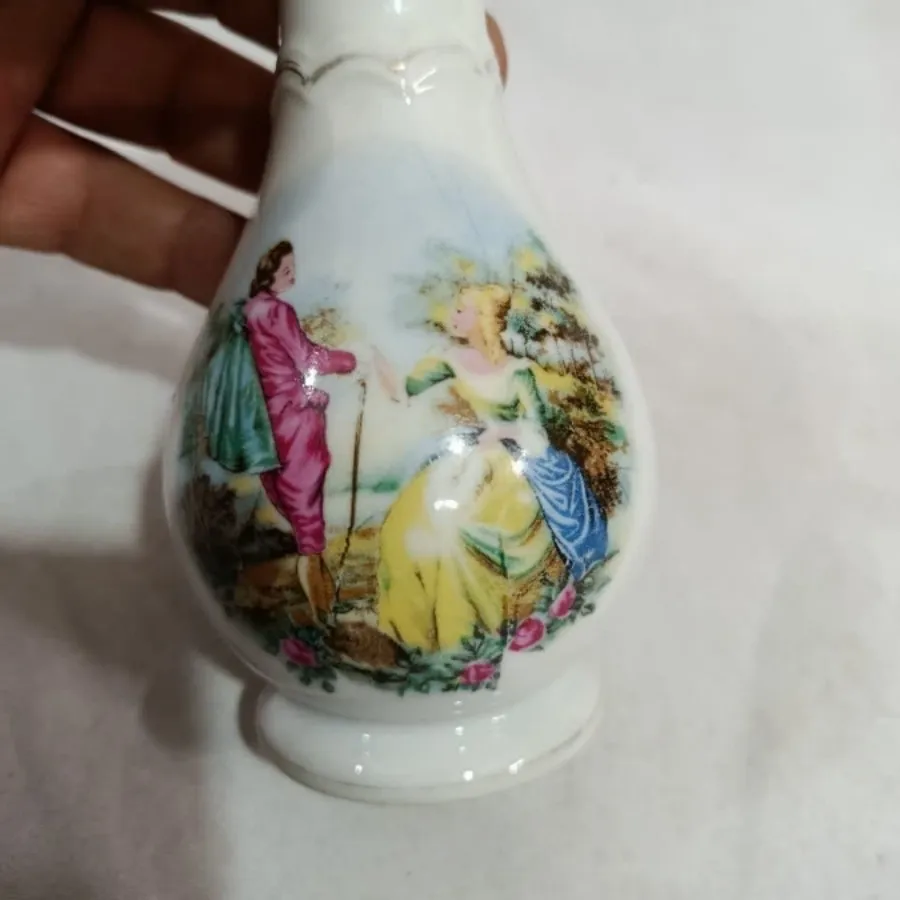 گلدان ژاپنی