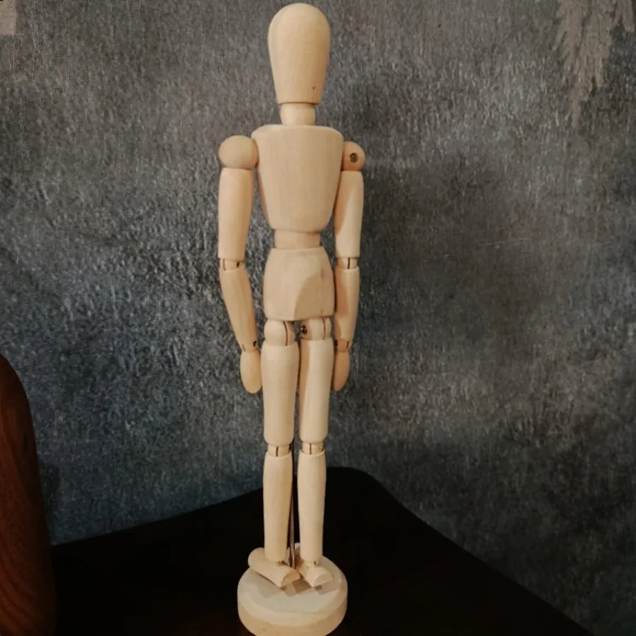 آدمک طراحی چوبی