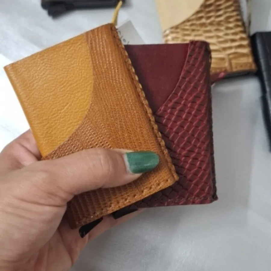 جاکارتی آسانسوری