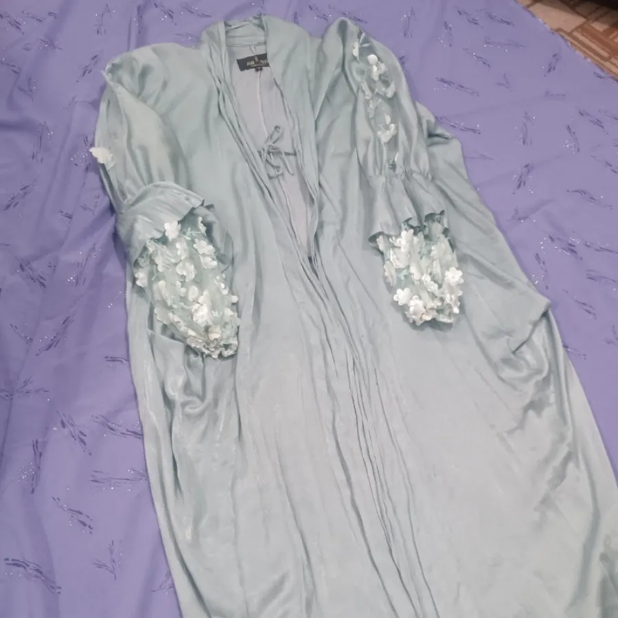 رویه عروسکی ، مجلسی