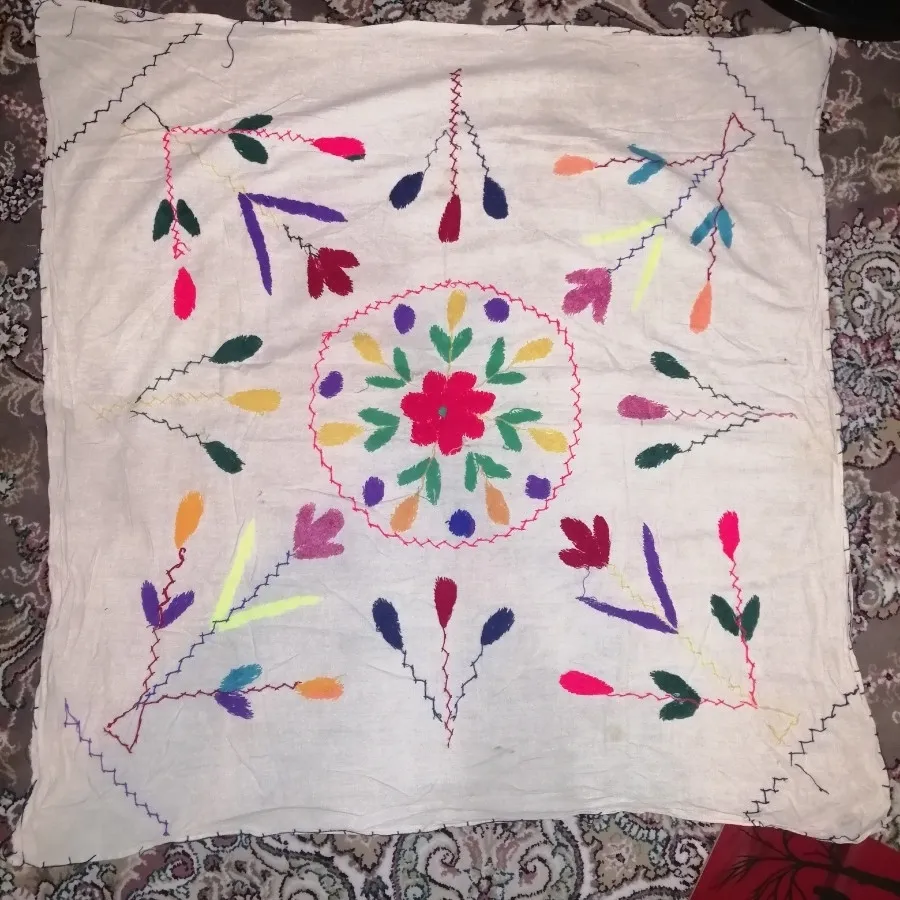 ست گلدوزی آنتیک و قدیمی
